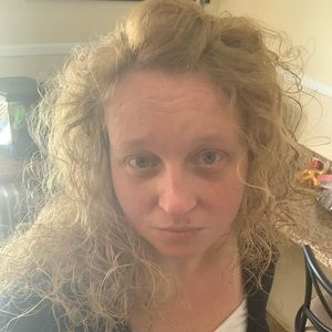 Meet your Posher, Sharalee